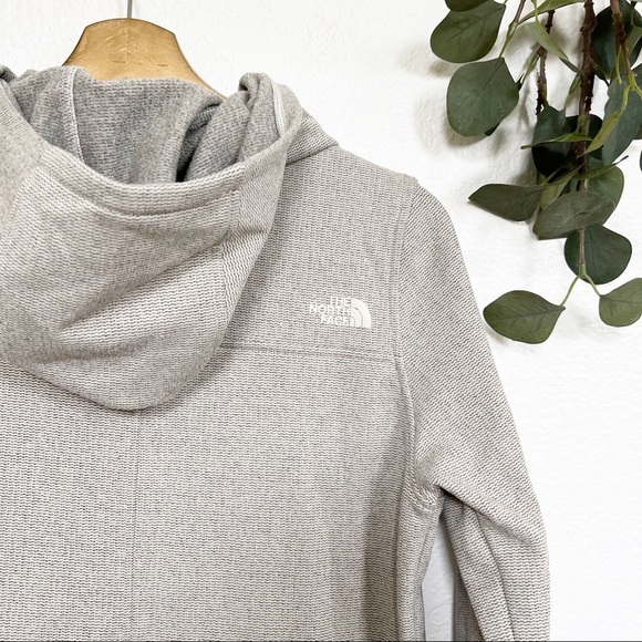 North Face- Women’s Knit Stitch Fleece Pullover- SM - Picture 6 of 9